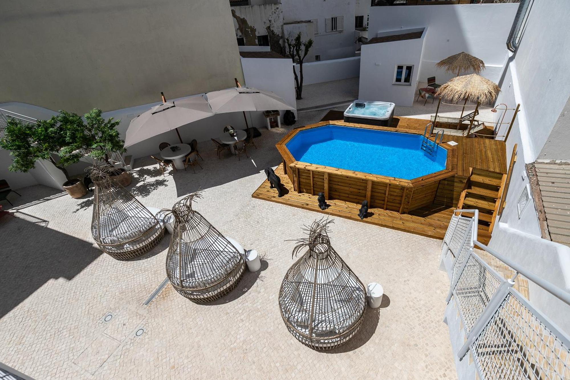 Dona Simone Boutique Suites & Studios - By @ Rita'S Place FAO Exteriér fotografie