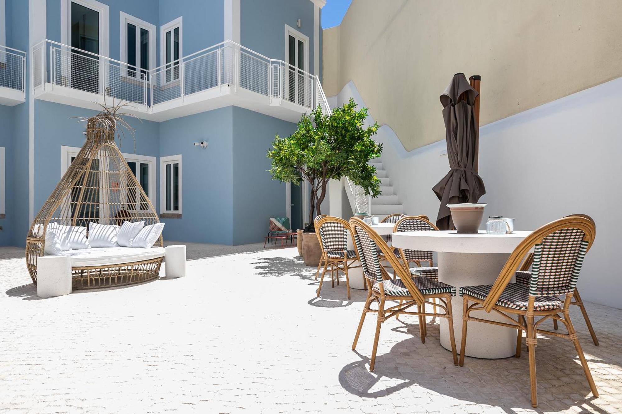Dona Simone Boutique Suites & Studios - By @ Rita'S Place FAO Exteriér fotografie